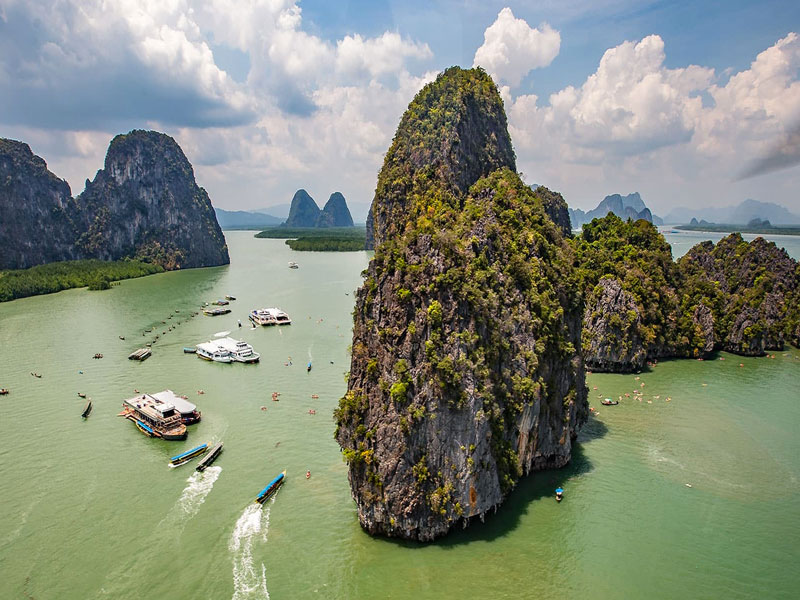 Phang Nga Sea Canoe by Big Boat