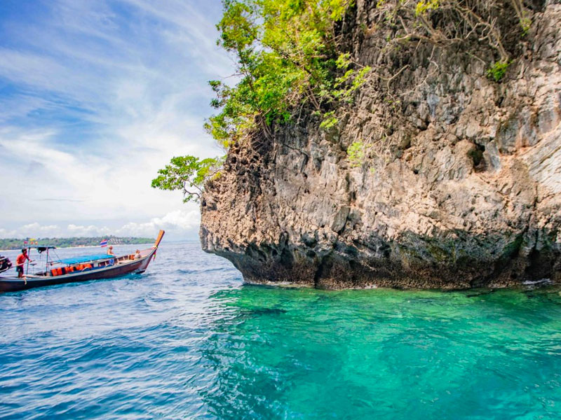 Phang Nga Sea Canoe by Big Boat